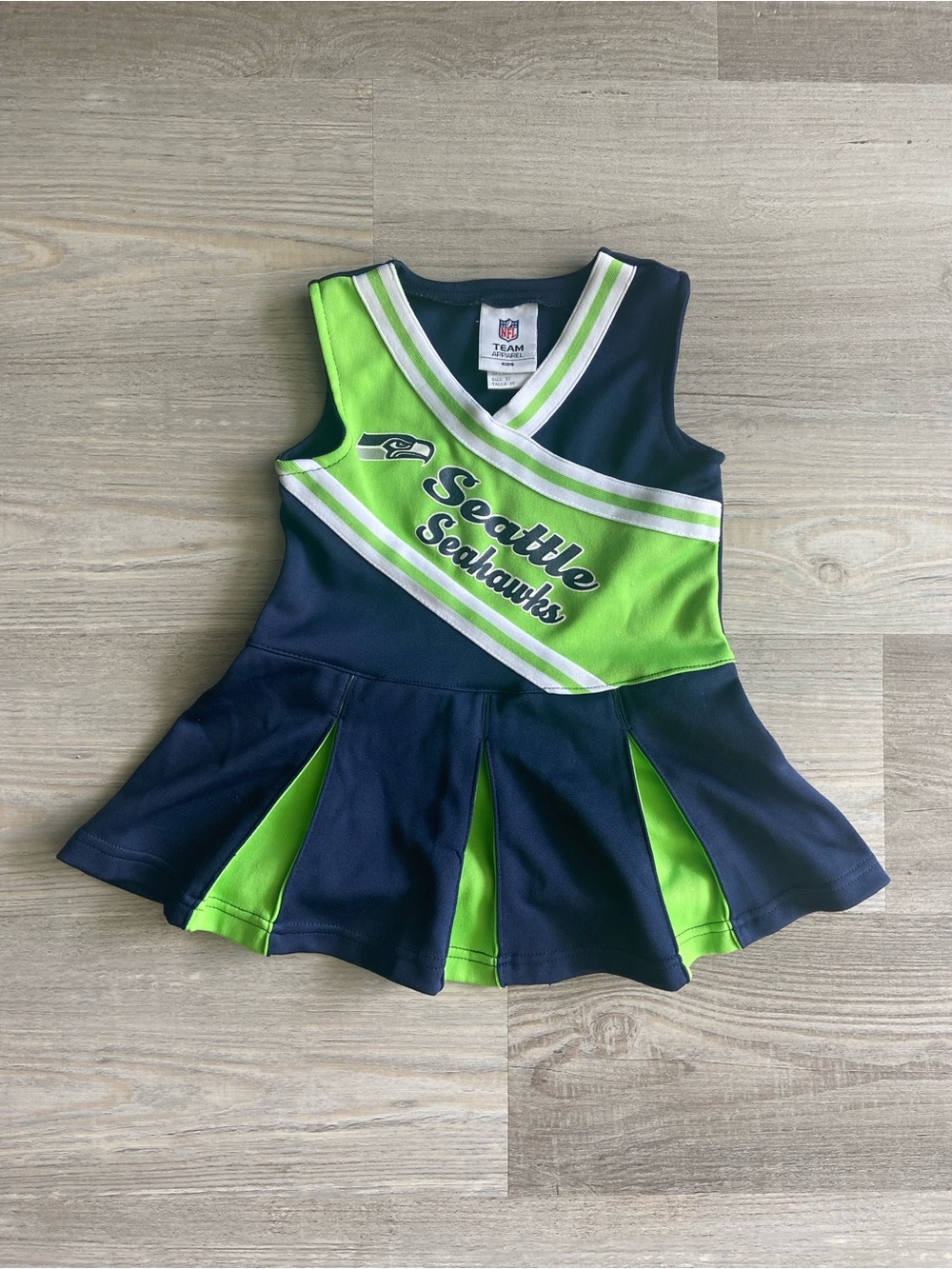 NFL Team Apparel Seattle Seahawks Toddler Girls Cheerleader Dress 3T
